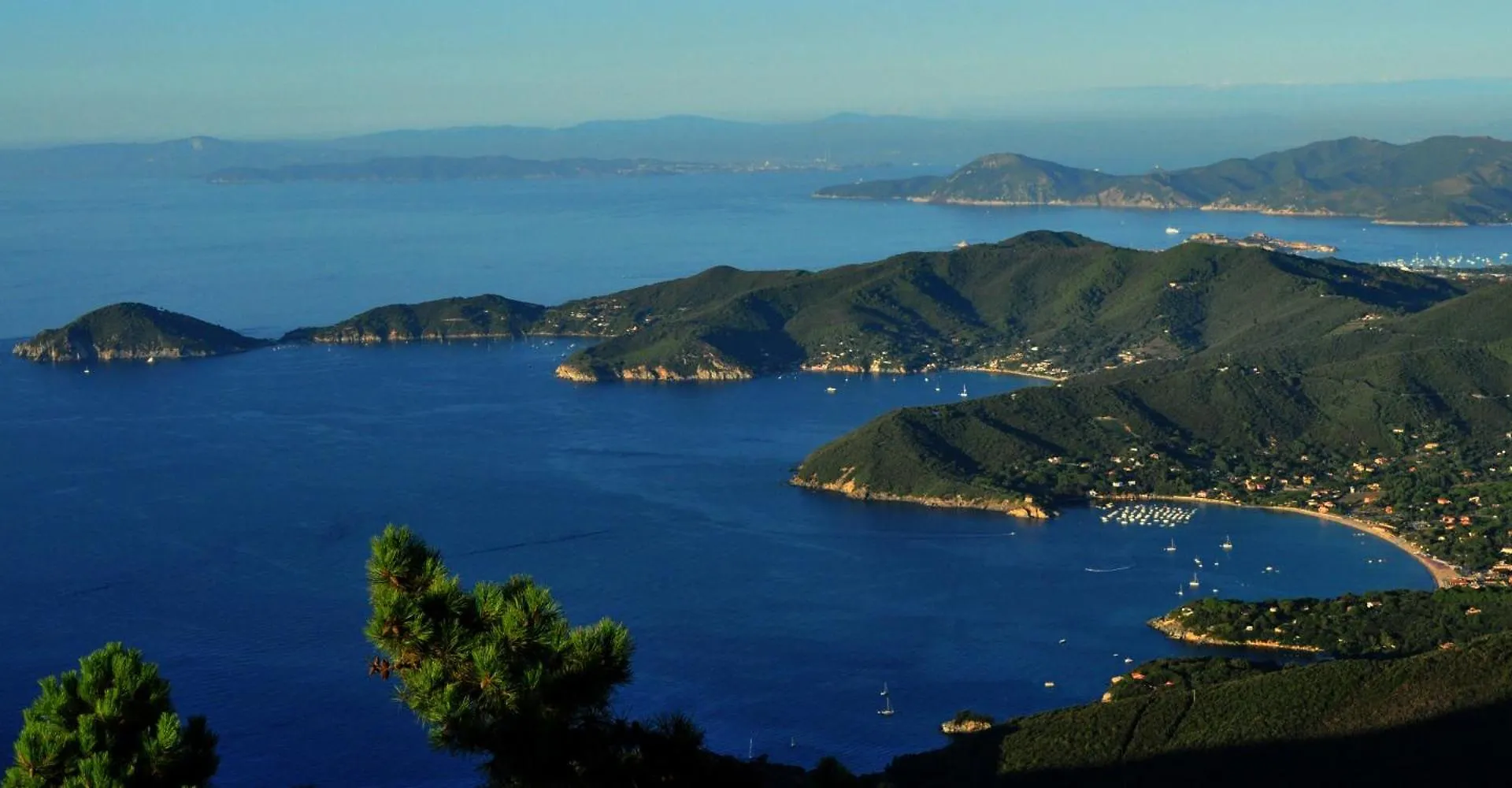 Aparthotel Marina Azzurra Vistamare - Hituscany Marina di Campo